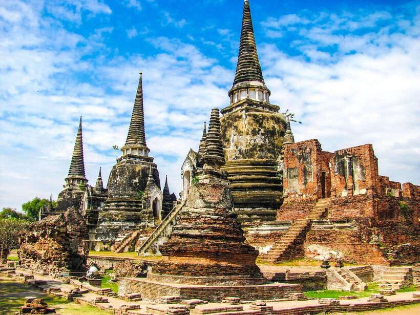 From Bangkok: Ayutthaya Historical Park Guided Day Trip - Bang Pa-In Royal Palace: a graceful beginning