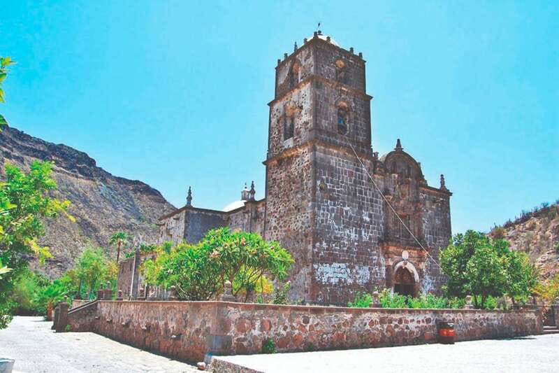 From Loreto: Historical San Javier Mission Tour with Lunch - What to bring for the four-hour outing