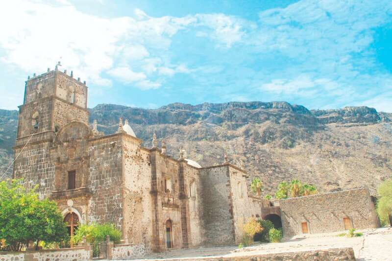 From Loreto: Historical San Javier Mission Tour with Lunch - Riding the Mercedes van into La Giganta