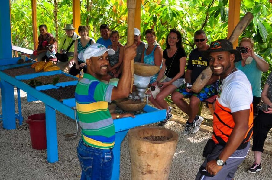 From Punta Cana: Higuey Expedition Cultural & Historic Tour - The early pickup and ride to Higüey