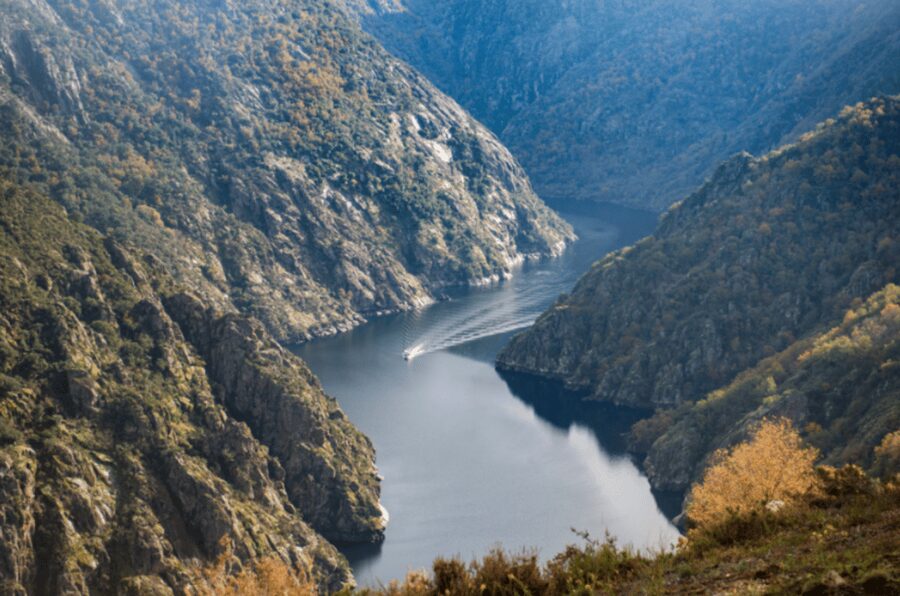From Santiago: Ribeira Sacra History & Art Trip with Cruise - Key points at a glance