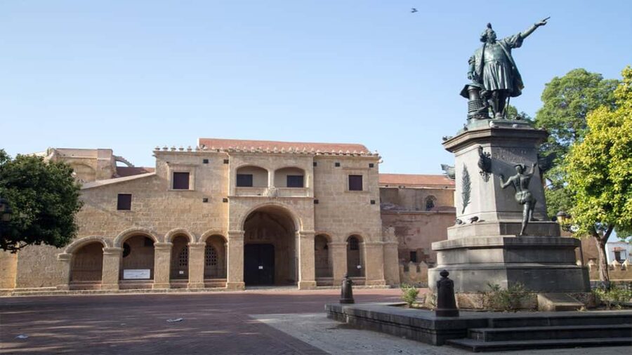 From Santo Domingo: Full day Historical Tour with Lunch - Key things to know before booking