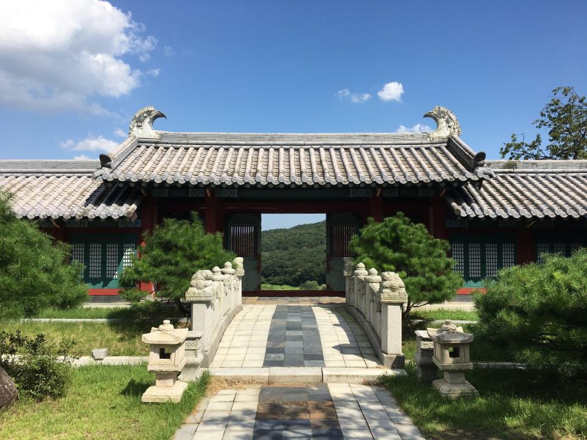 From Seoul: Dae Jang Geum Park Historic K-Drama Set Tour - Why the guide makes such a difference