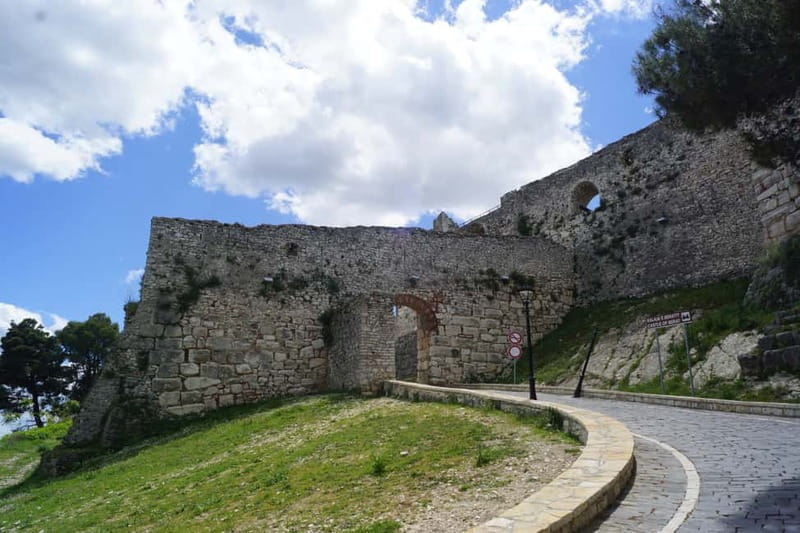 From Tirana: Berat UNESCO Heritage & Belshi Lake Tour - Mangalem and Gorica reveal Berat’s old character