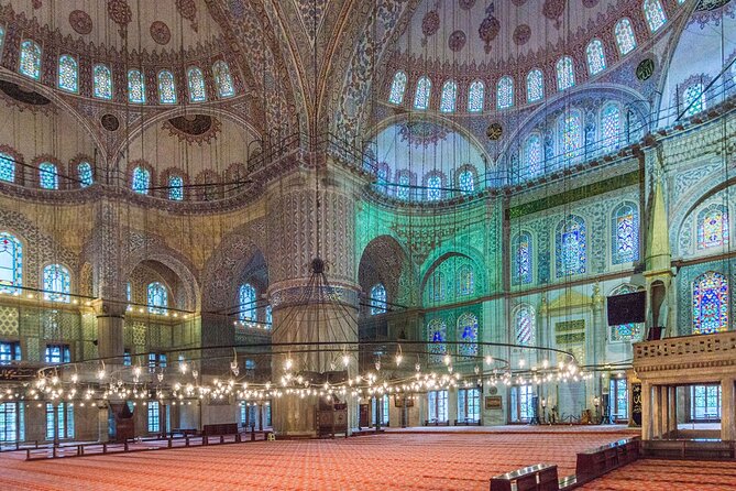 Full Day Historical Walking Tour of Istanbul Old City from Hagia Sophia - Topkapı Palace and the Ottoman court