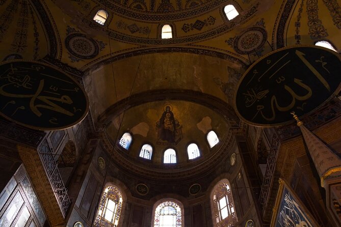 Full-Day Private Guided Cultural Tour of Istanbul - The Hippodrome is a quick lesson in Roman and Byzantine Istanbul