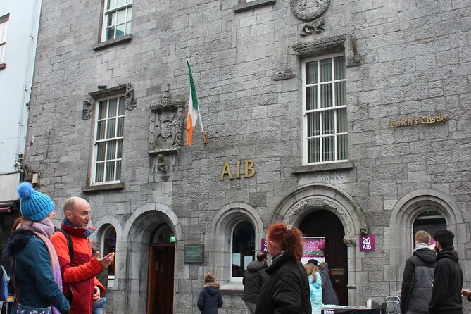 Galway City on Foot with Seán: Stories, History, Local Tips, Chat and More.. - The Lynch Memorial and Galway’s darkest tale