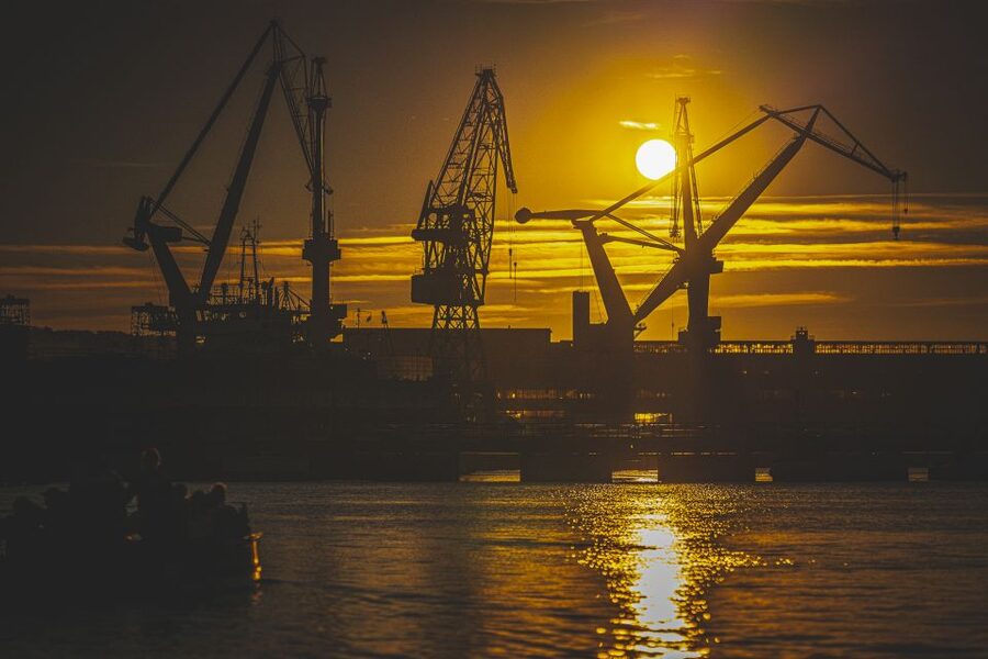Gdańsk: Sunset Cruise on a Historic Polish Boat - Comfort, weather, and the small-boat tradeoff