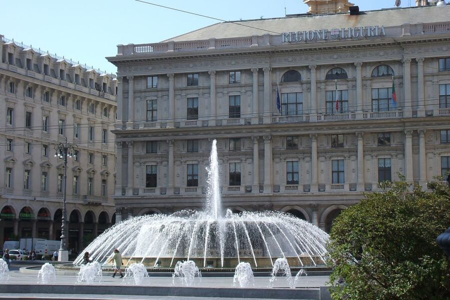 Genoa: 2-Hour Guided Walking Tour of the Historical Center - Why this short walk works so well in Genoa
