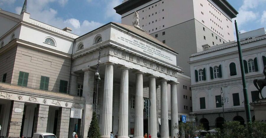 Genoa: 2-Hour Guided Walking Tour of the Historical Center - Starting at Via Garibaldi and the Rolli palaces
