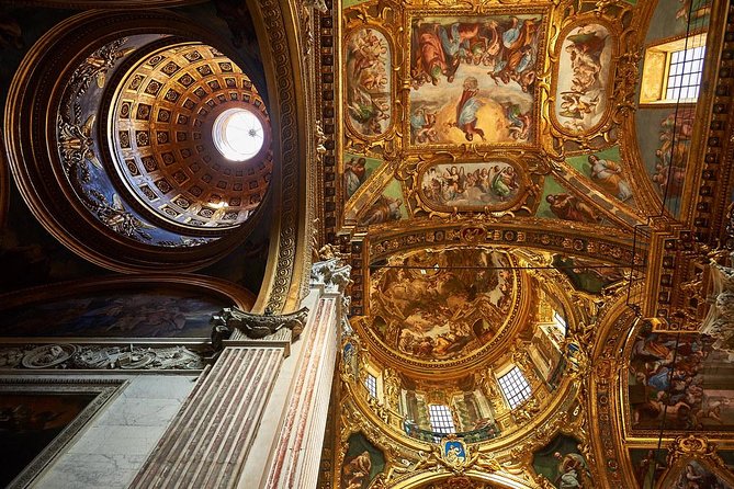 Genoa Day Tour: 4 hours of History with Focaccia , Prosecco & Joy - Why this Genoa walk feels different