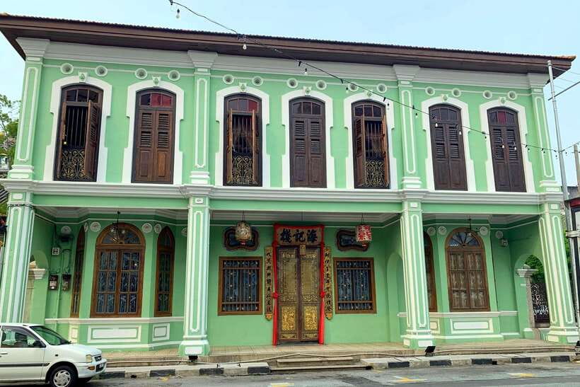 George Town: Private Half-Day Historical City Tour - Why this four-hour tour works well