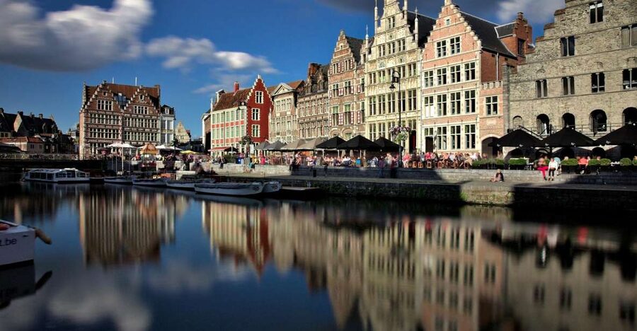 Ghent: 40-Minute Historical Boat Tour of City Center - Graslei and the old waterfront houses