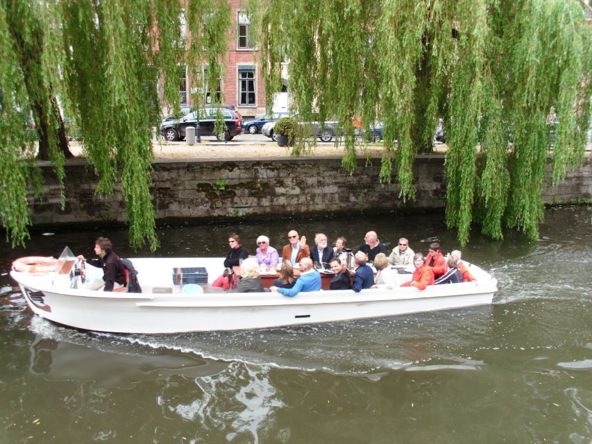 Ghent: 40-Minute Historical Boat Tour of City Center - Dulle Griet and the old Fish Market