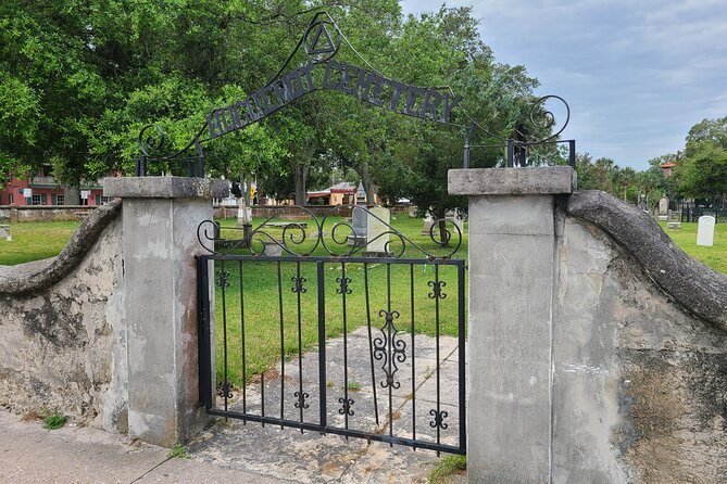 Ghost Tour of St. Augustine: The Original Haunted History Tour - Tolomato Cemetery: the final and most atmospheric stop