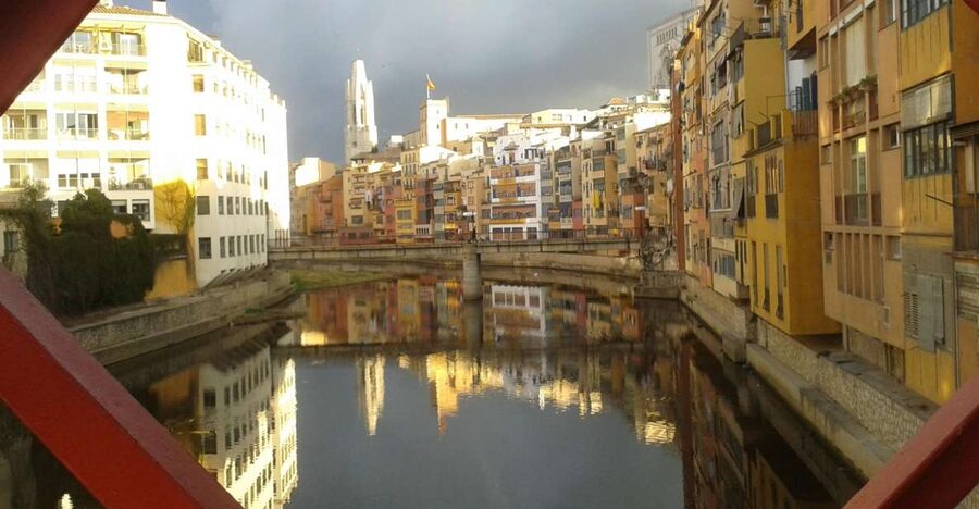 Girona: Jewish Heritage Guided City Tour and Museum Visit - Girona and the world of Nahmanides