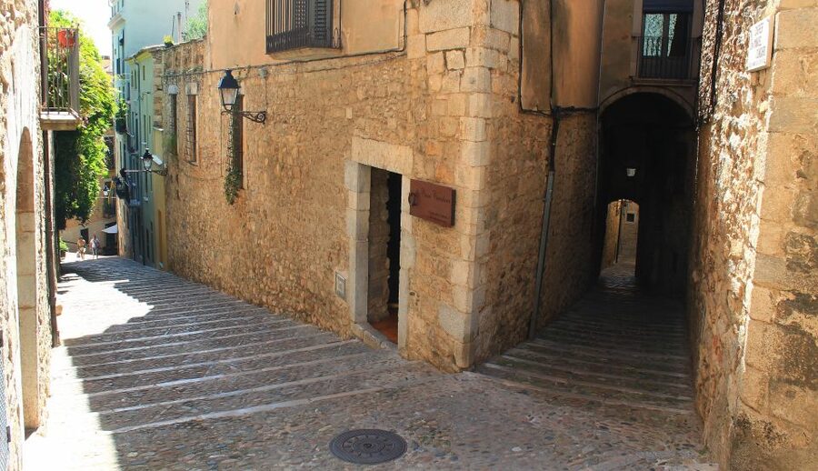 Girona: Jewish Heritage Guided City Tour and Museum Visit - Understanding the expulsion of 1492