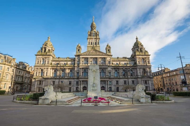 Glasgow: Historical Walking Tour: Guided by a local actor - George Square and Glasgow’s imperial ambitions
