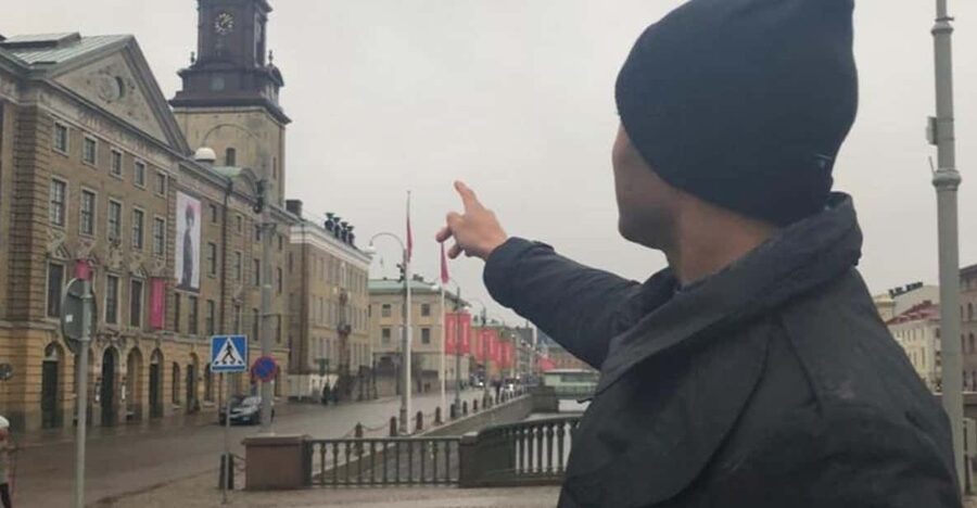 Gothenburg: Historical Walking Tour in Central City - Drottning Kristinas Jaktslott and Carolus XI Rex Bastion: fortifications with a city view