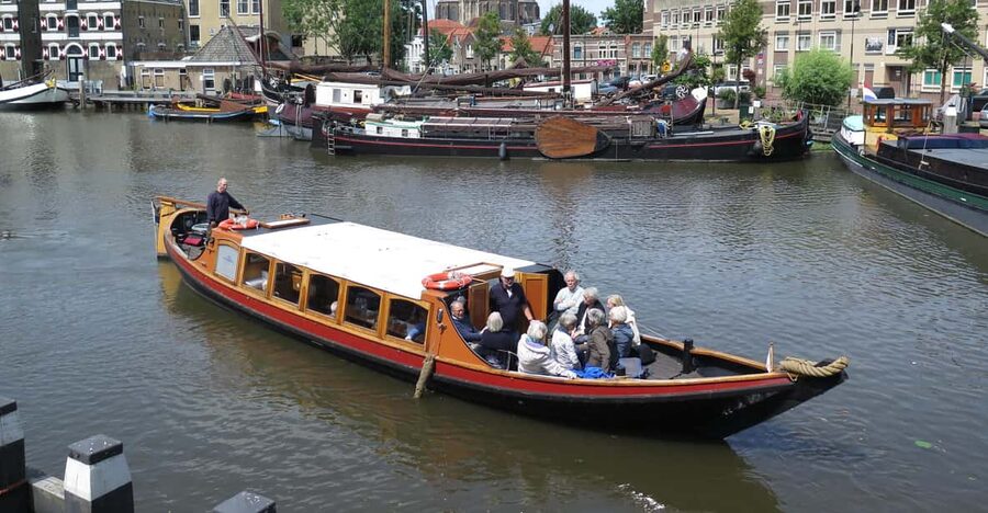 Gouda: Historical Canal Cruise - Why Gouda’s canals tell a different story