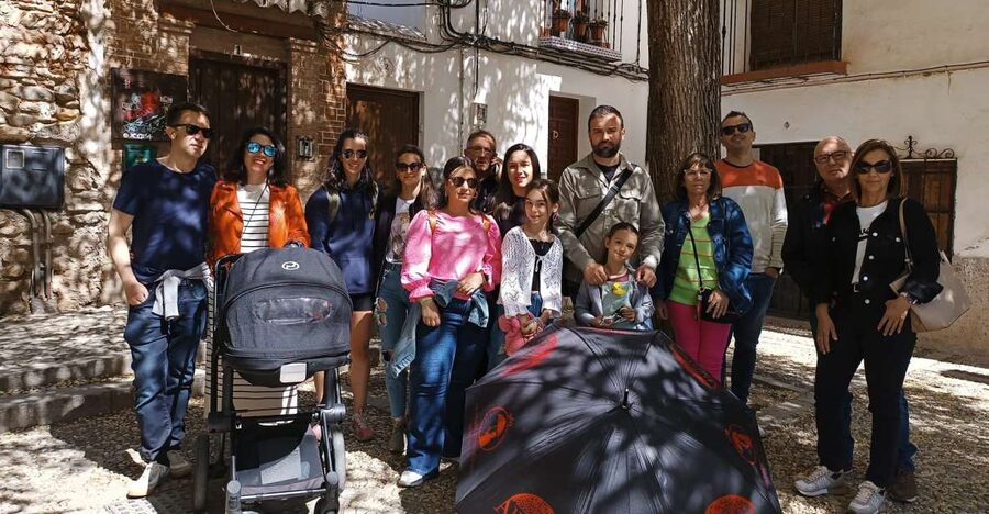 Granada: Historic Center and Lower Albaicin Walking Tour - Why This Walk Works as a Granada Introduction