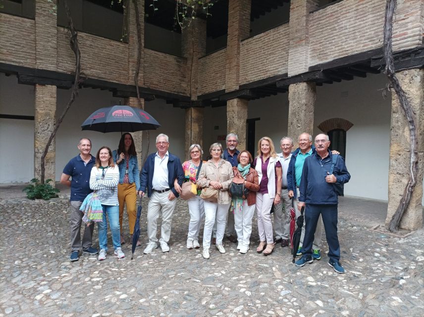 Granada: Historic Center and Lower Albaicin Walking Tour - Starting at the Catholic Monarchs Monument