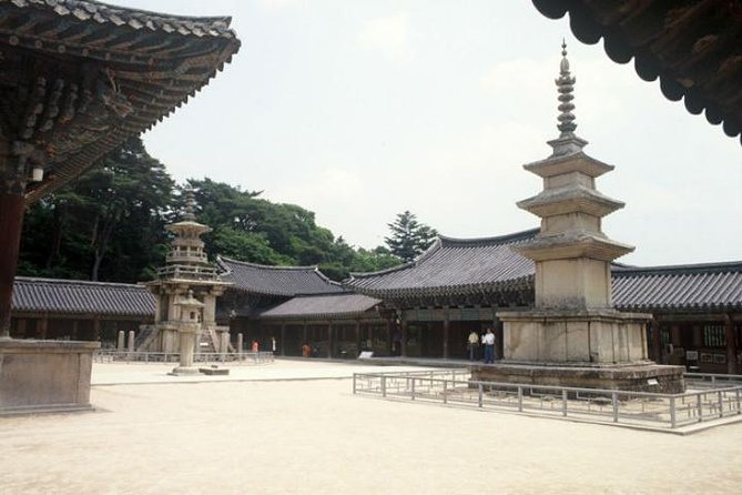Gyeongju UNESCO World Heritage Guided Day Tour from Busan - Daereungwon reveals Gyeongju’s royal tombs
