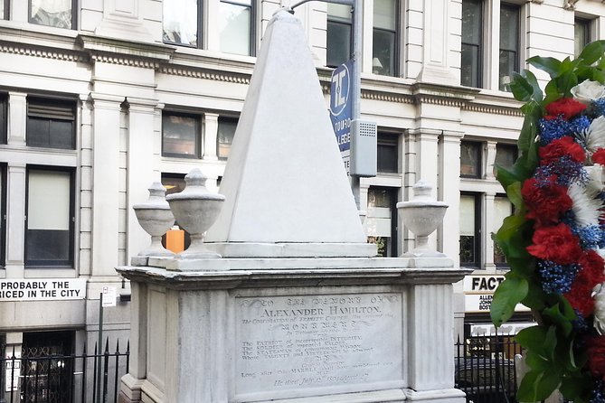Hamilton and Washington Revolutionary Walking Tour - The New York Stock Exchange, Wall Street, and Burr