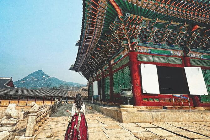Hanbok Photoshoot and History Tour at Gyeongbokgung Palace - What you actually receive for the price