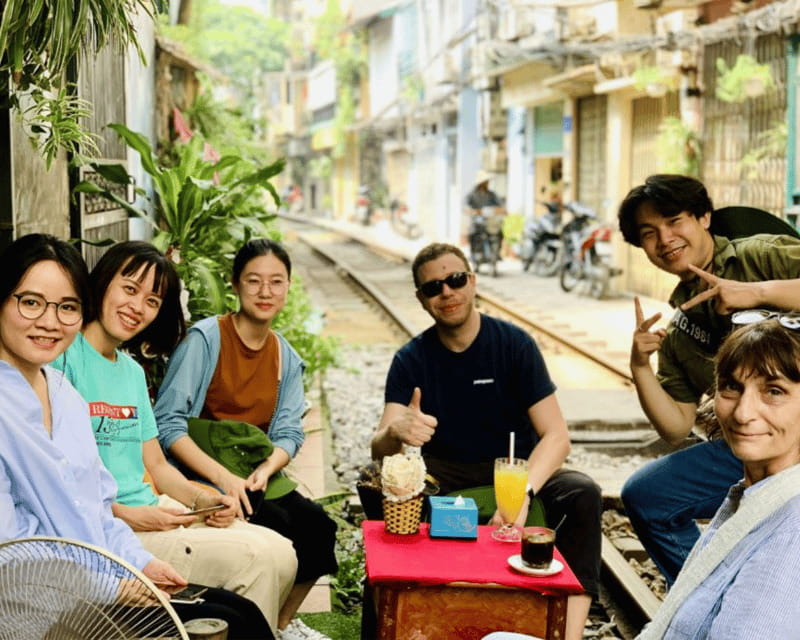 Hanoi: Historic Jeep Tour - West Lake and the quieter side of Hanoi