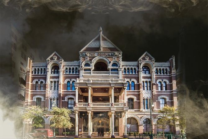 Haunted Austin Walking History Tour - Walking Congress Avenue with the Capitol in view
