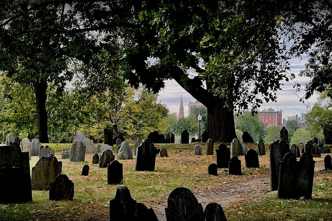 Haunted Boston’s Historic Streets Walking Guided Tour - Granary Burying Ground and three signers