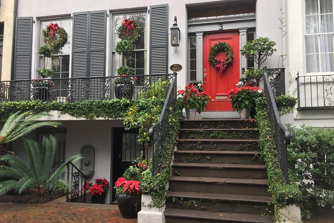 Heart of Savannah History Walking Tour - 2hr - Gryphon Tea Room and the old apothecary