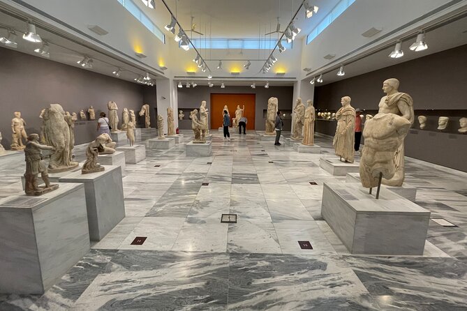 Heraklion Highlights: Knossos, Museum & Historic City Drive - Koules Fortress and Heraklion’s old harbor