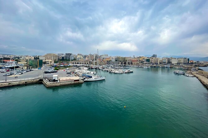 Heraklion Highlights: Knossos, Museum & Historic City Drive - Knossos, mythology, and the palace grounds