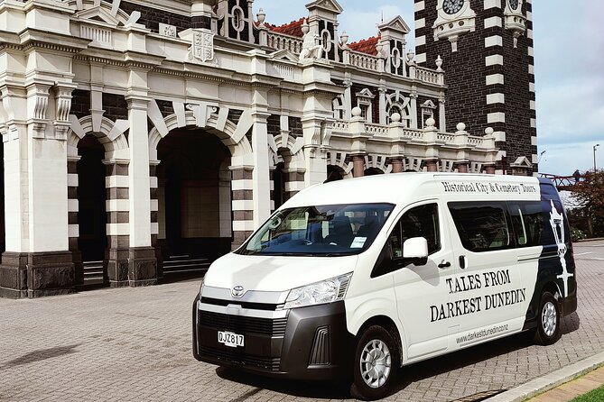 Heritage City and Larnach Castle Van tour with Historian Guide - Why this Dunedin tour feels different