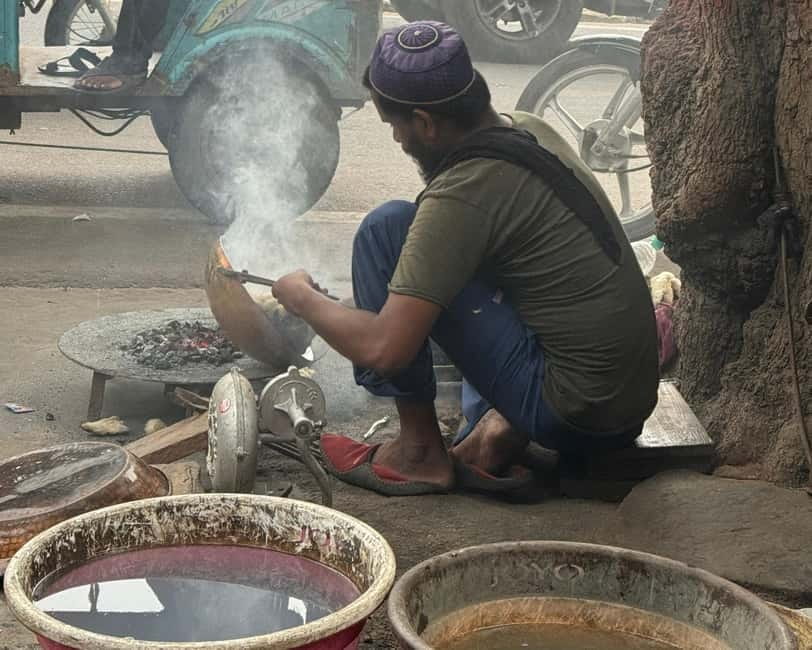 Heritage Walk & Street Food Tasting in Jaipur - Badi Chaupar: Local Snacks Beside Major City Views