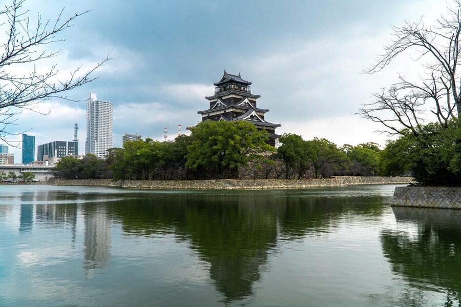 Hiroshima: History and Hidden Gems Tour - Who should book this Hiroshima walk?