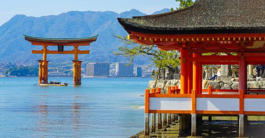 Hiroshima: Miyajima Half-day Historical Walking Tour - Key points at a glance