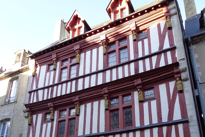 Historic Bayeux Daily Group City Tour In English 2 hrs (Apr-Sept) - Bayeux and Liberation on June 7