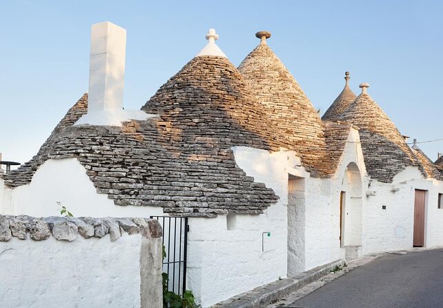 Historic Center Of Bari, Locorotondo, Alberobello And Polignano - Key points to know before booking