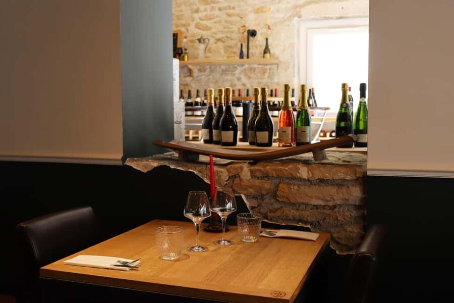 Historic Center of Dijon : Discovery Tasting Wine Burgundy - Starting at 32 Rue Berbisey in Dijon