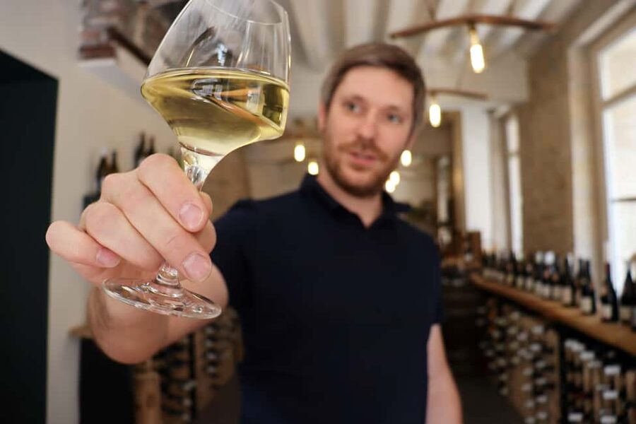 Historic Center of Dijon : Discovery Tasting Wine Burgundy - Should you book Les Caves de La Fine Heure?