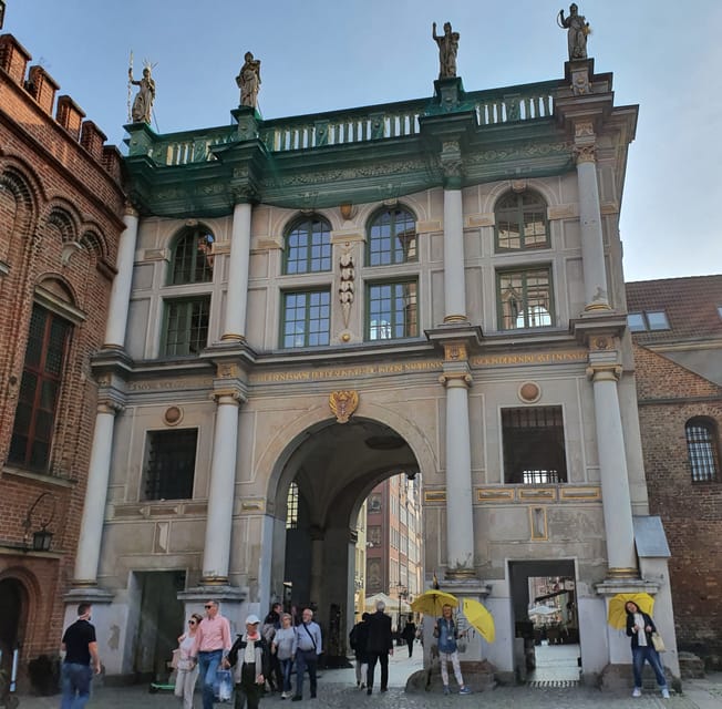 Historic City Center Tour Gdansk in German - What the $26 price really buys you