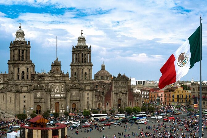 Historic Downtown Walking Tour - Finishing at Palacio de Bellas Artes