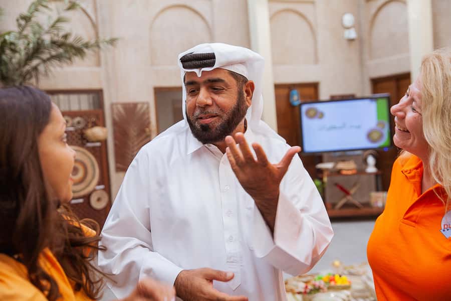 Historic Forts, Boats and Pearls of Old Dubai Walking Tour - Coffee, dates, and a taste of local hospitality