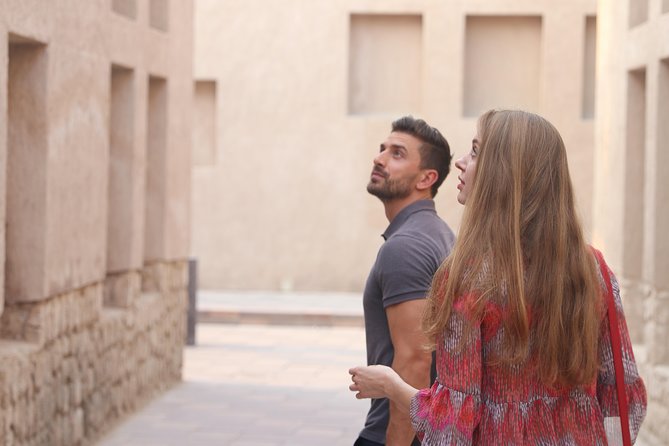 Historic Old Dubai & Souk Small Group Walking Tour - Gold Souk: gold, presentation, and a different kind of market