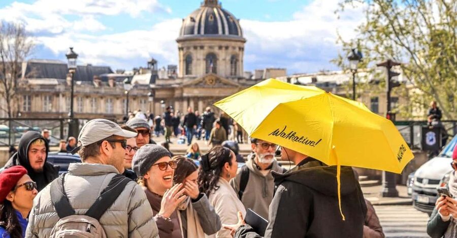 Historic Paris Walking Tour in English - Key points at a glance