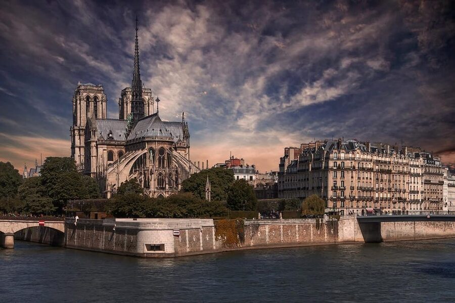 Historic Paris Walking Tour in English - Pont des Arts and the Seine views