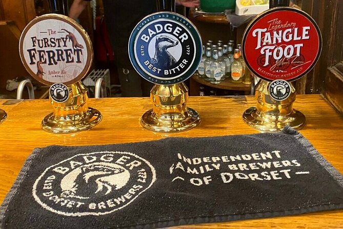 Historic Pub Walking Tour of London - The walking between the pubs is part of the lesson